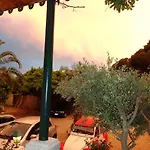 L'ilot Fleuri 2*