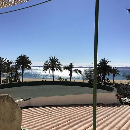 L'ilot Fleuri 2* لو لا فاندو