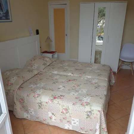 L'ilot Fleuri فندق لو لا فاندو