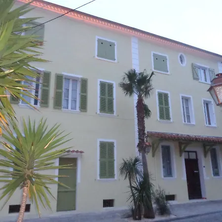 Hotel L'ilot Fleuri